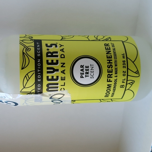 Mrs. Meyer's Bath Pear Tree Mrs Meyers Room Freshener Scent 8 Oz